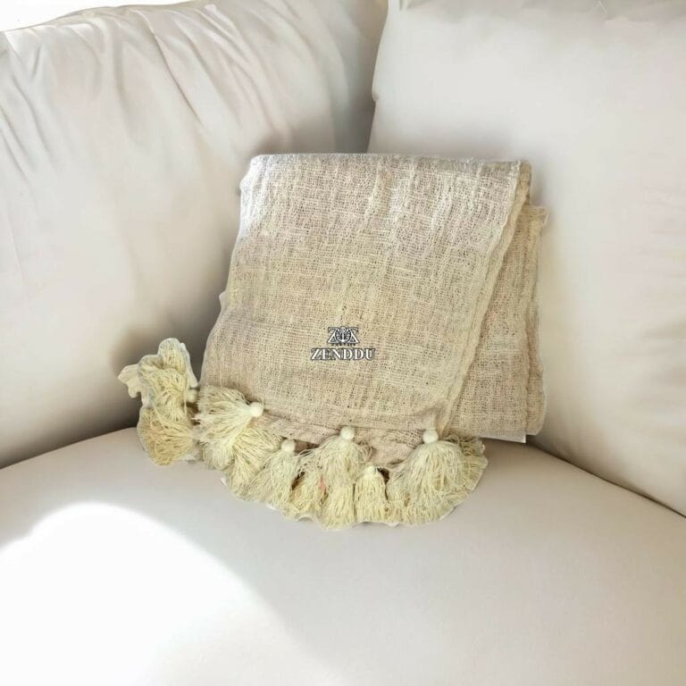 Throws Soft Furnishings Interior Home Decor Manufacturers Wholesale Export Trade Suppliers Bali Java Indonesia 1